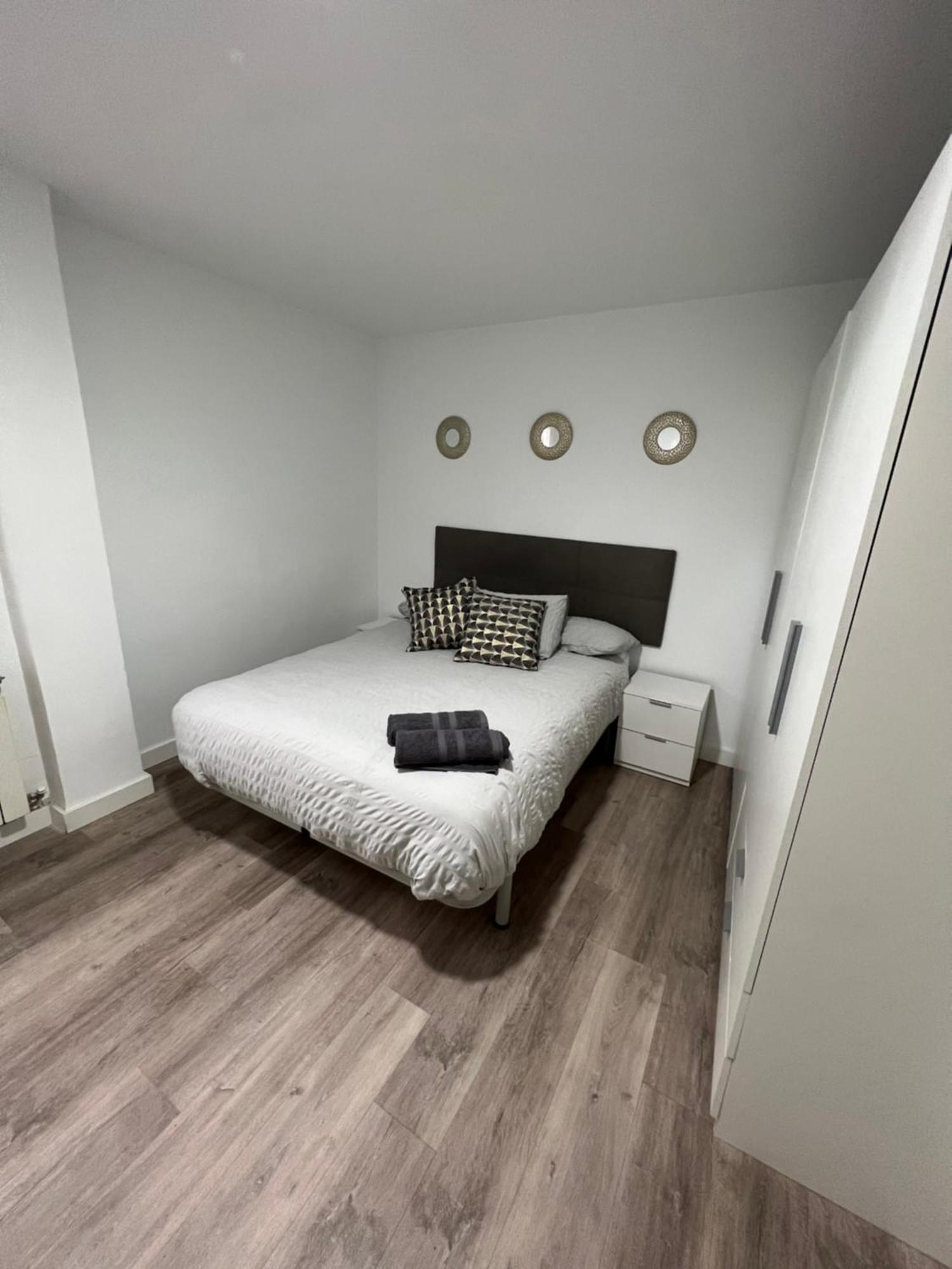 Apartamento En Zaragoza Junto A La Estacion Delicias Apartment Bagian luar foto