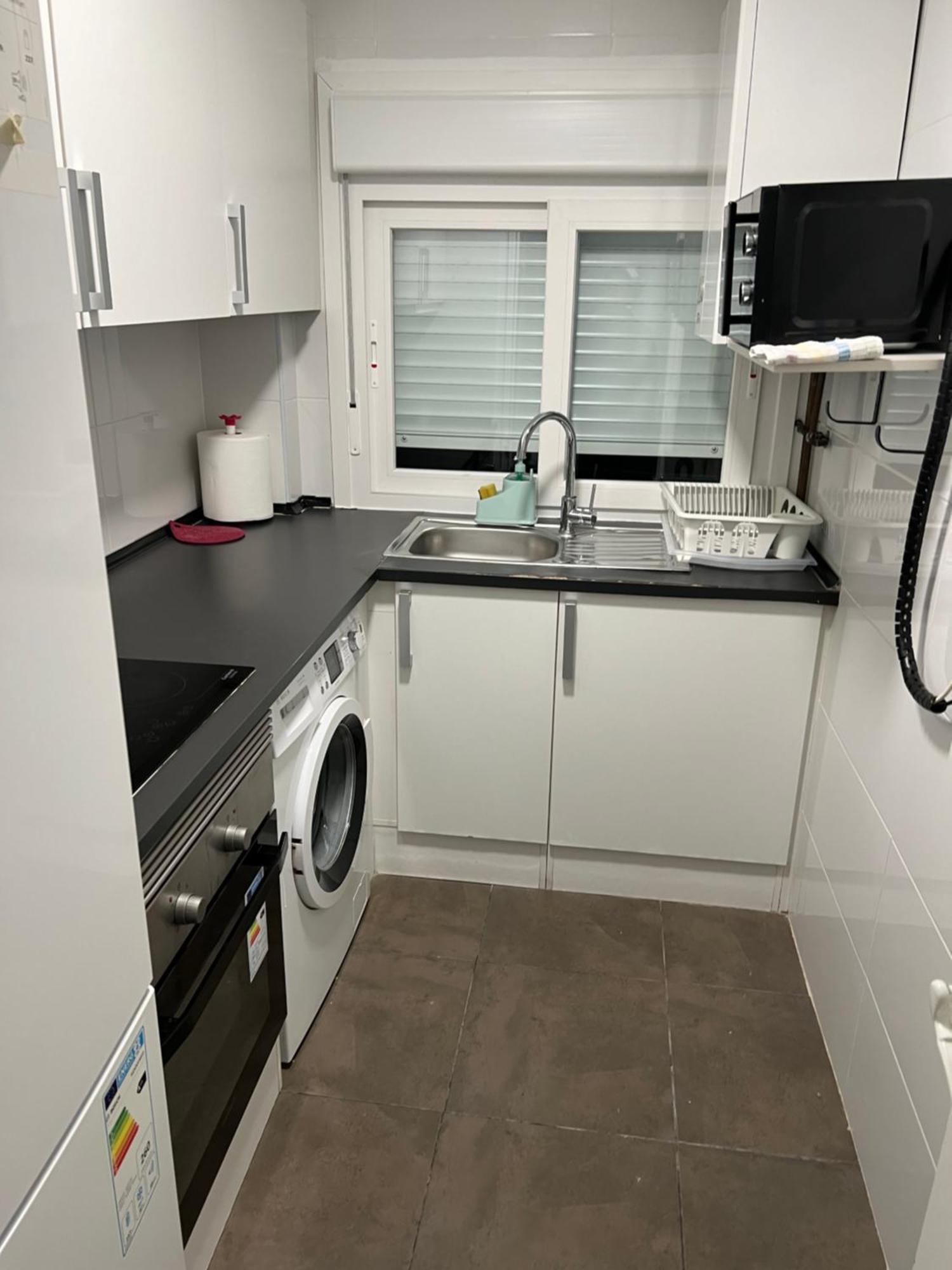 Apartamento En Zaragoza Junto A La Estacion Delicias Apartment Bagian luar foto