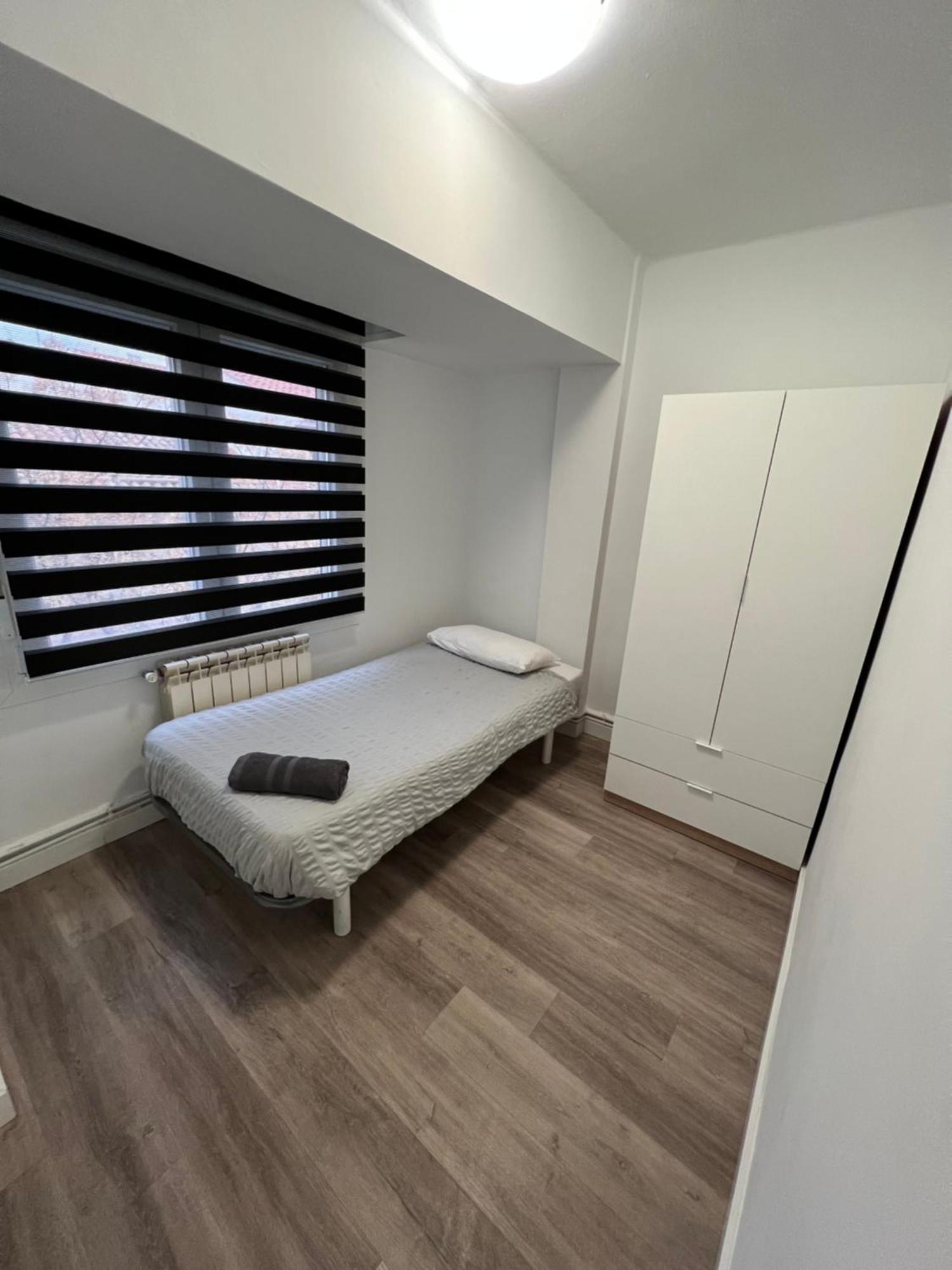 Apartamento En Zaragoza Junto A La Estacion Delicias Apartment Bagian luar foto